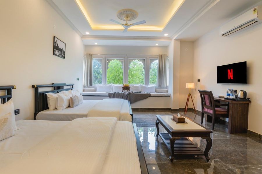Royal Suite — Virasat 1969